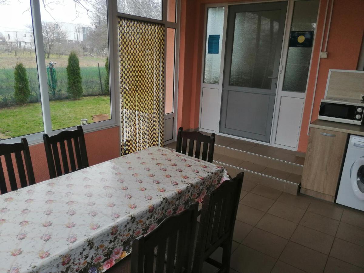 Nadya Holiday Home クラペッツ エクステリア 写真
