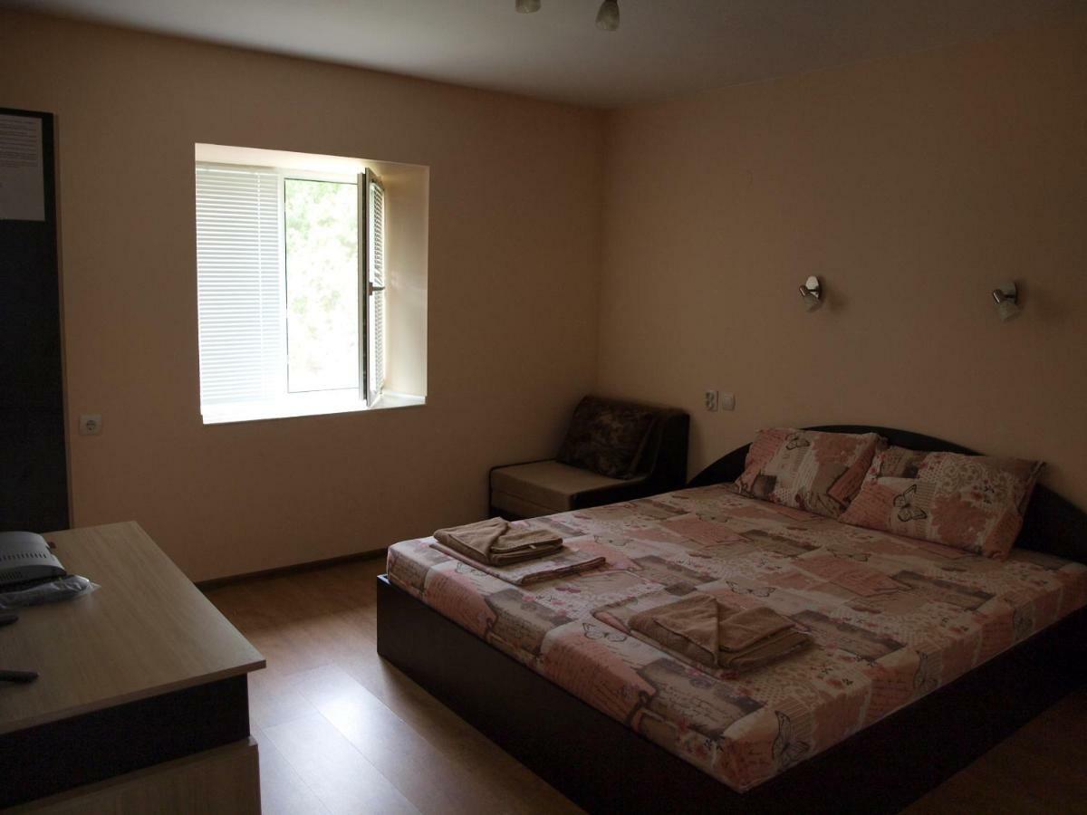 Nadya Holiday Home クラペッツ エクステリア 写真